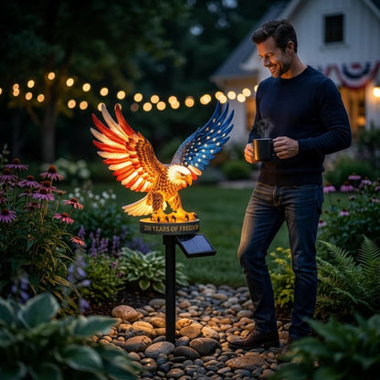 🦅Solar Eagle Garden Light 🎁– A Glowing Tribute to American Freedom✨
