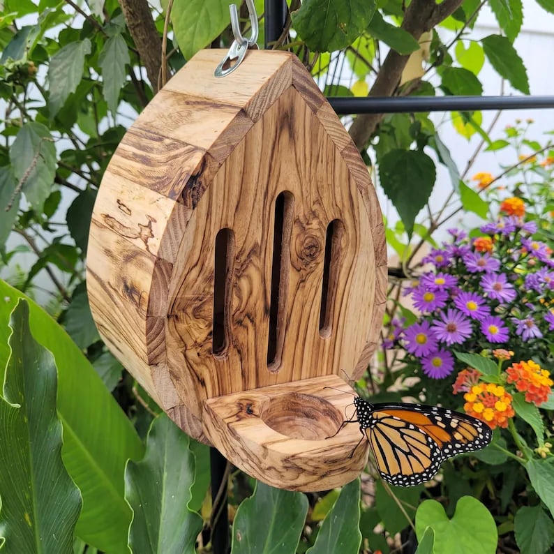 🎉Handmade Garden Butterfly House with Feeder Station🦋