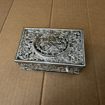 European Three-dimensional Embossed Bird Music Box